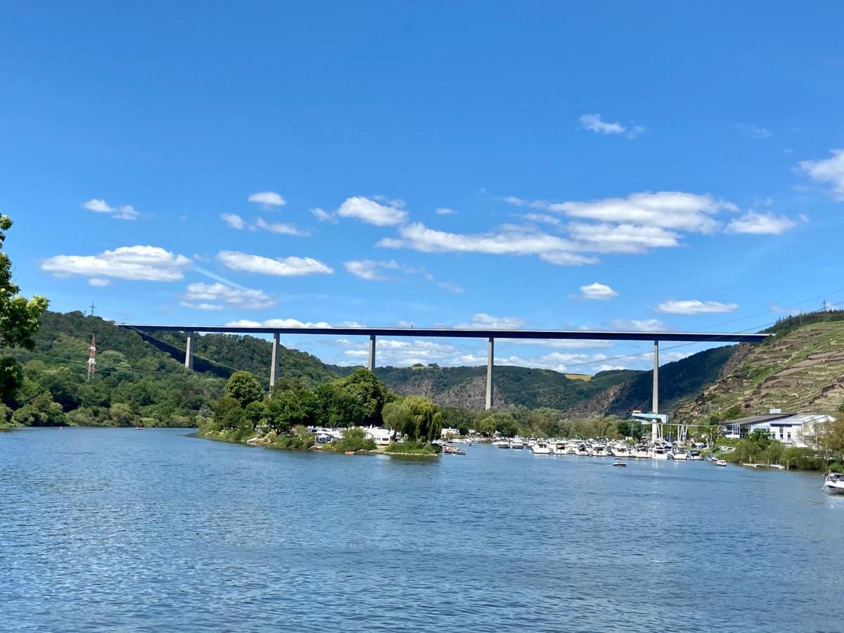 Ferienwohnung Auf Der Moselhoehe - Naehe Koblenz Und Cochem Dieblich Buitenkant foto